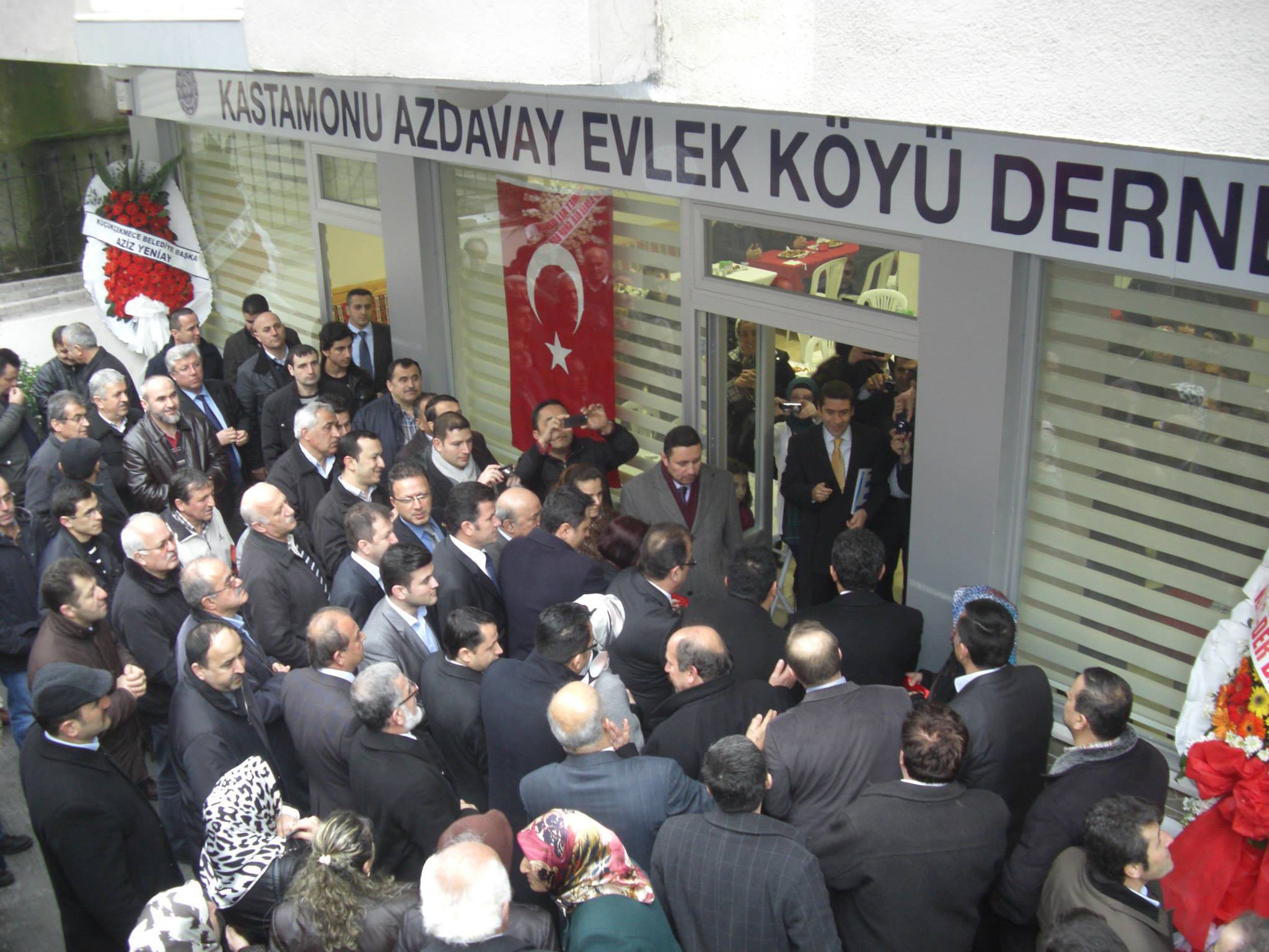 Dernek açılışı